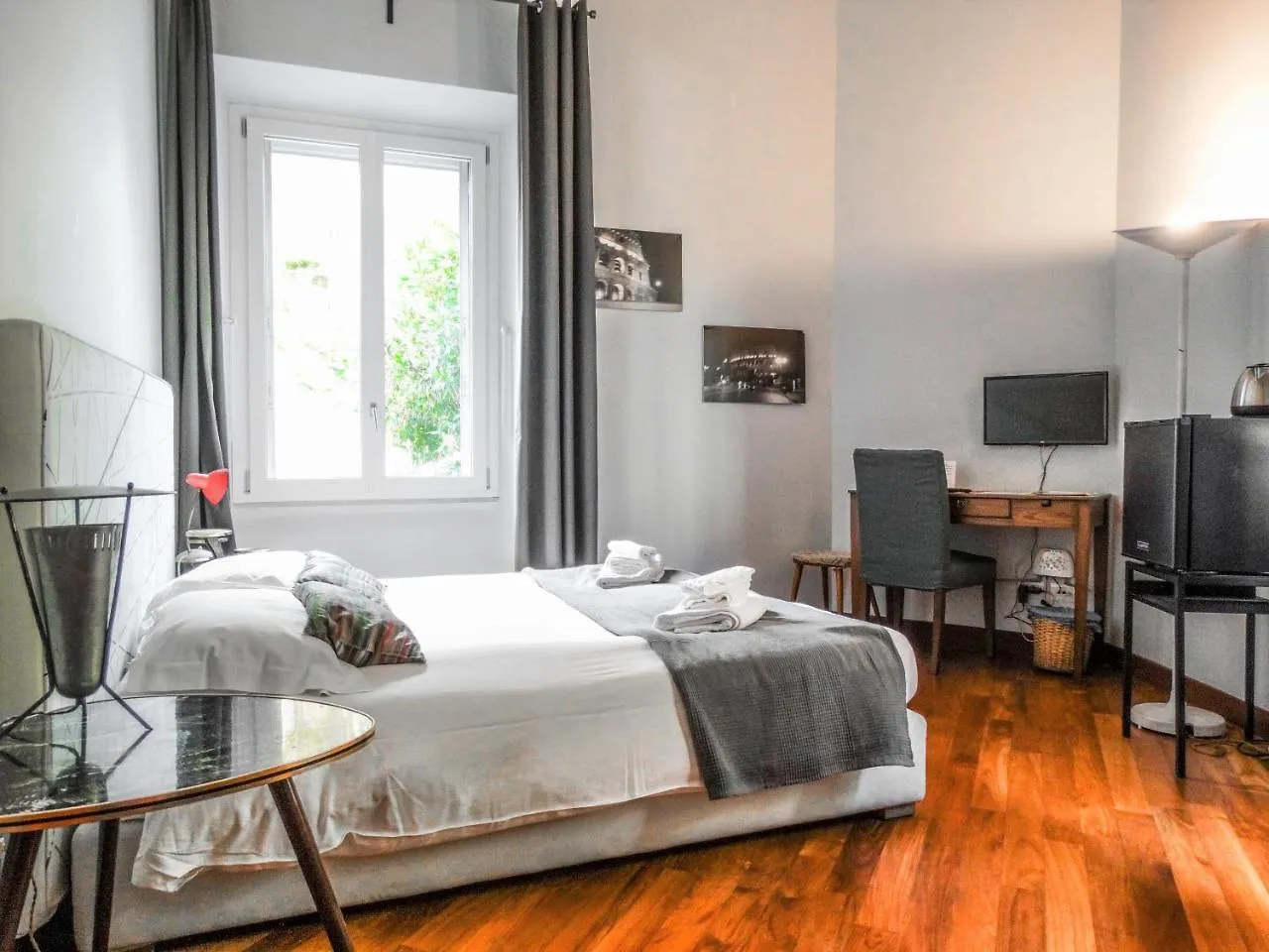 Mecenate Rooms Roma Italia